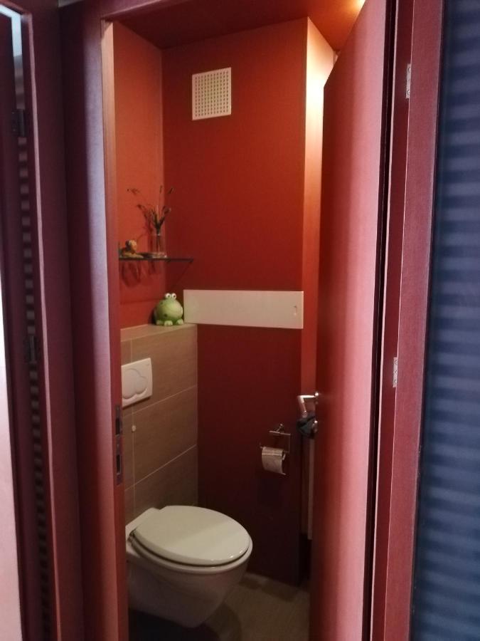 Bed & Breakfast In Maisonette With Garden, Parking Place Wenen