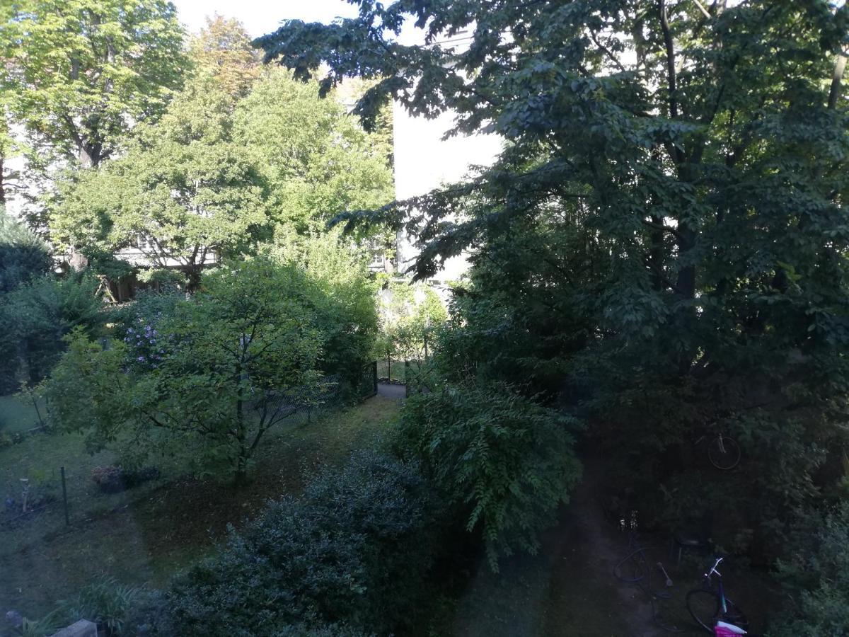 Frühstückspension In Maisonette With Garden, Parking Place *
